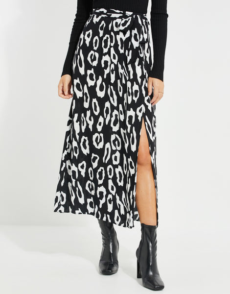 Black and outlet white cheetah skirt