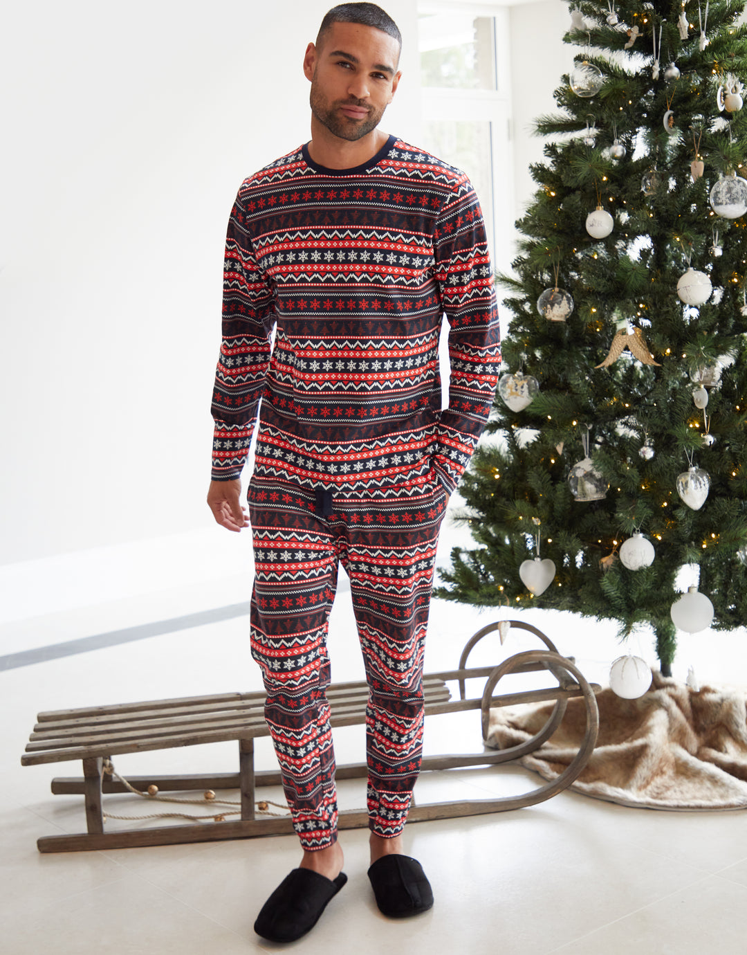 Red Fairisle Long Sleeve Christmas Pyjamas (2-Piece Set)
