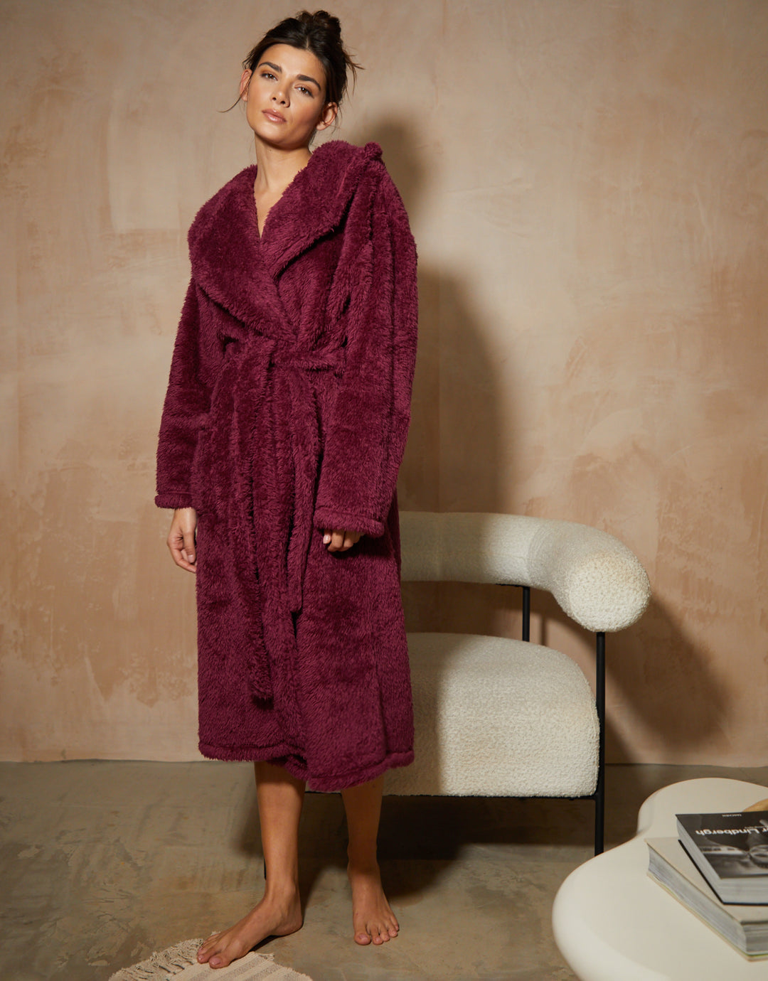Threadbare Women's Burgundy Wine Red Fluffy Hooded Ladies' Dressing Gown Threadbare Women's Burgundy Wine Red Fluffy Hooded Ladies' Dressing Gown