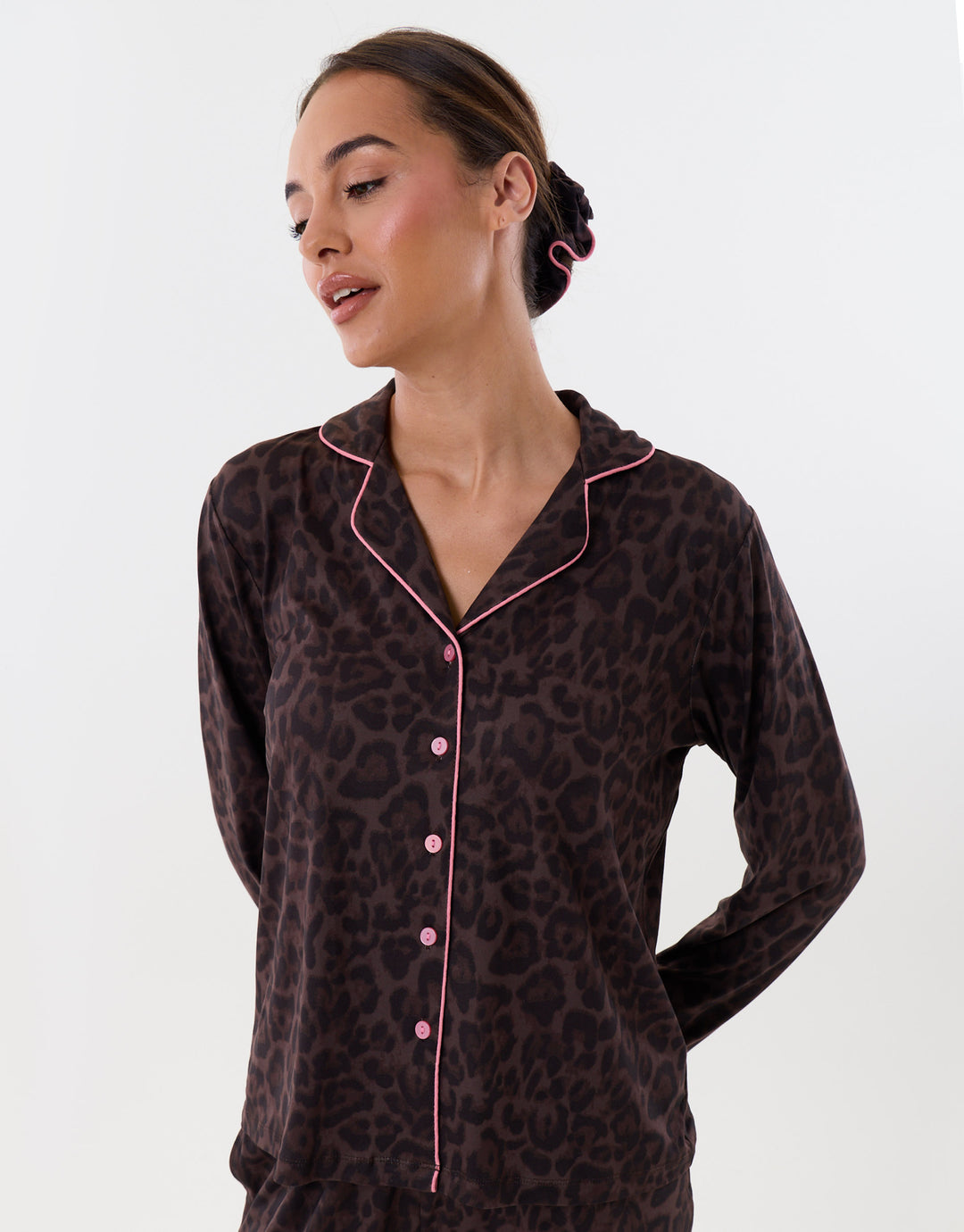 Contrast Piping Pyjama Set with Scrunchie in Leopard Print