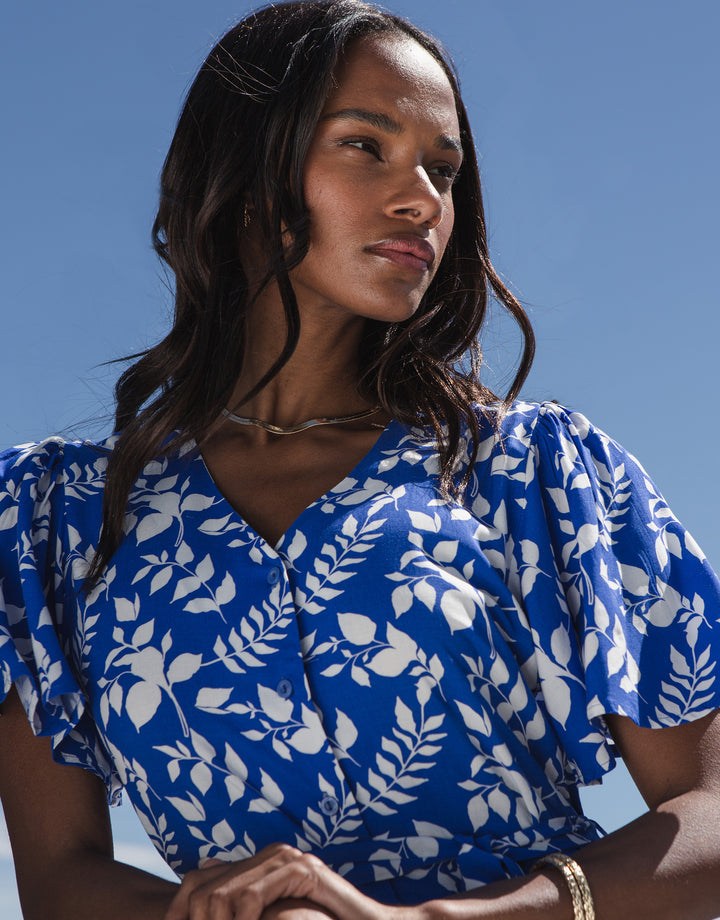 Blue Leaf Print Flutter Sleeve Midi Dress