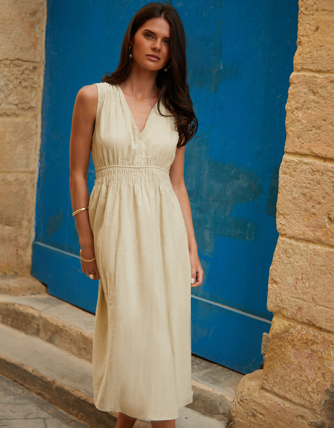 Threadbare Women's Stone Linen Blend Ruched Midi Dress Threadbare Women's Stone Linen Blend Ruched Midi Dress