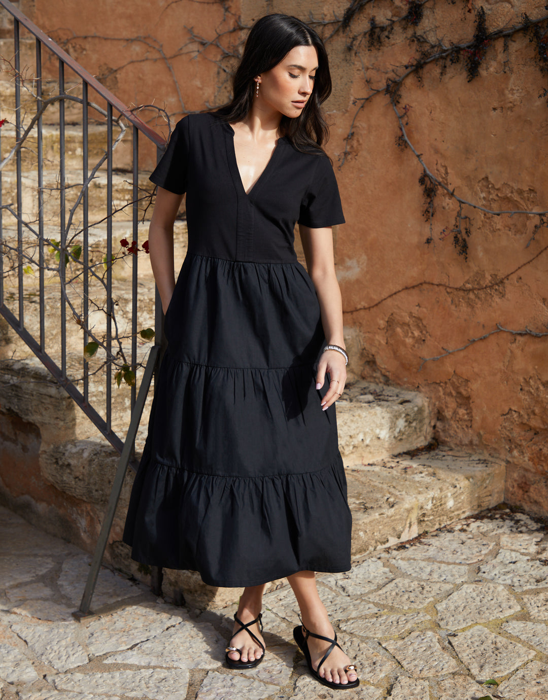 Threadbare Women's Black Tiered Jersey Poplin Mix Maxi Dress Threadbare Women's Black Tiered Jersey Poplin Mix Maxi Dress