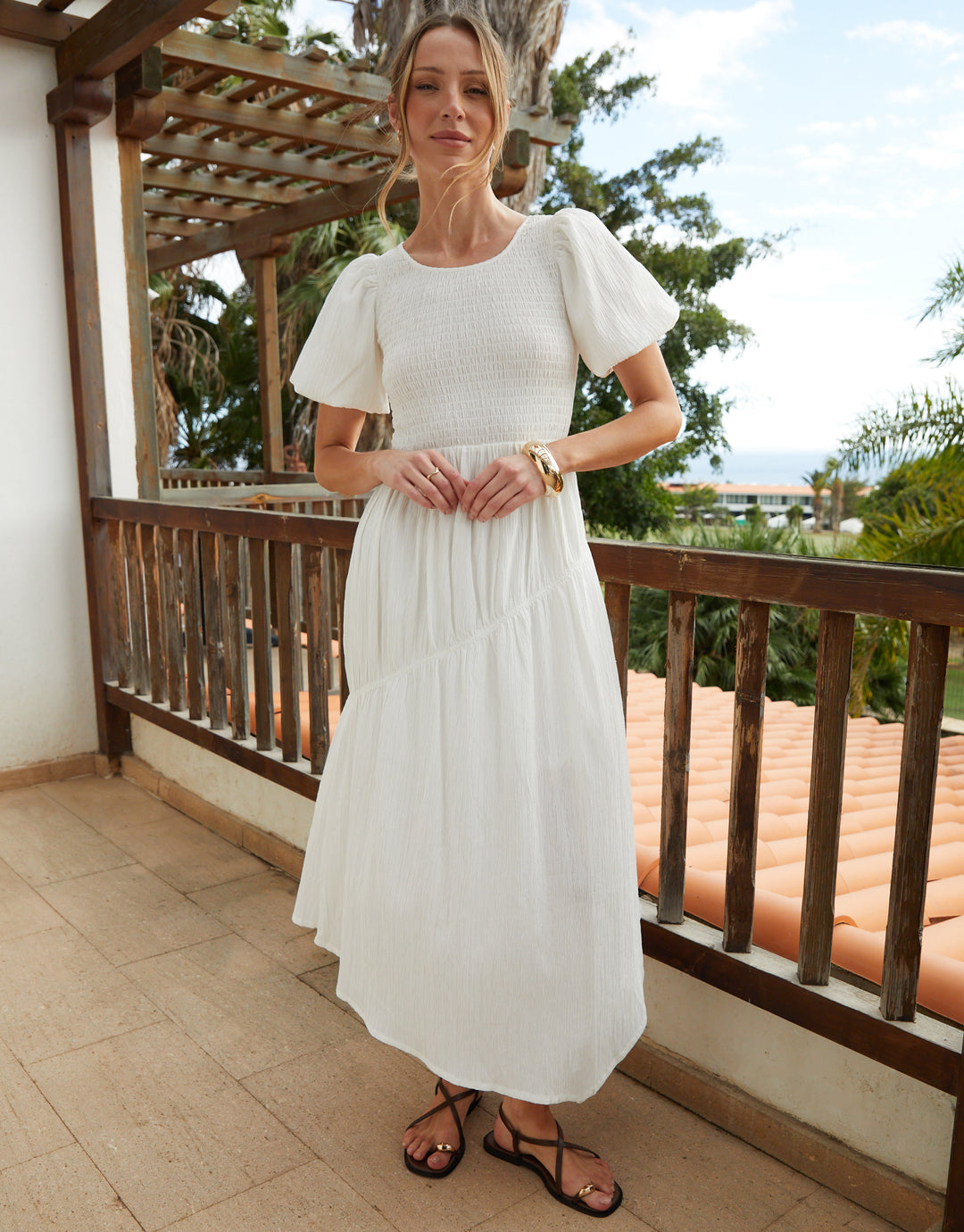 Threadbare Women's White Puff Sleeve Shirred Asymmetric Dress Threadbare Women's White Puff Sleeve Shirred Asymmetric Dress