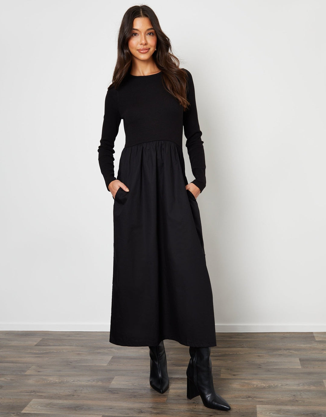 Threadbare Women's Rib Midi Dress with Poplin Skirt in Black