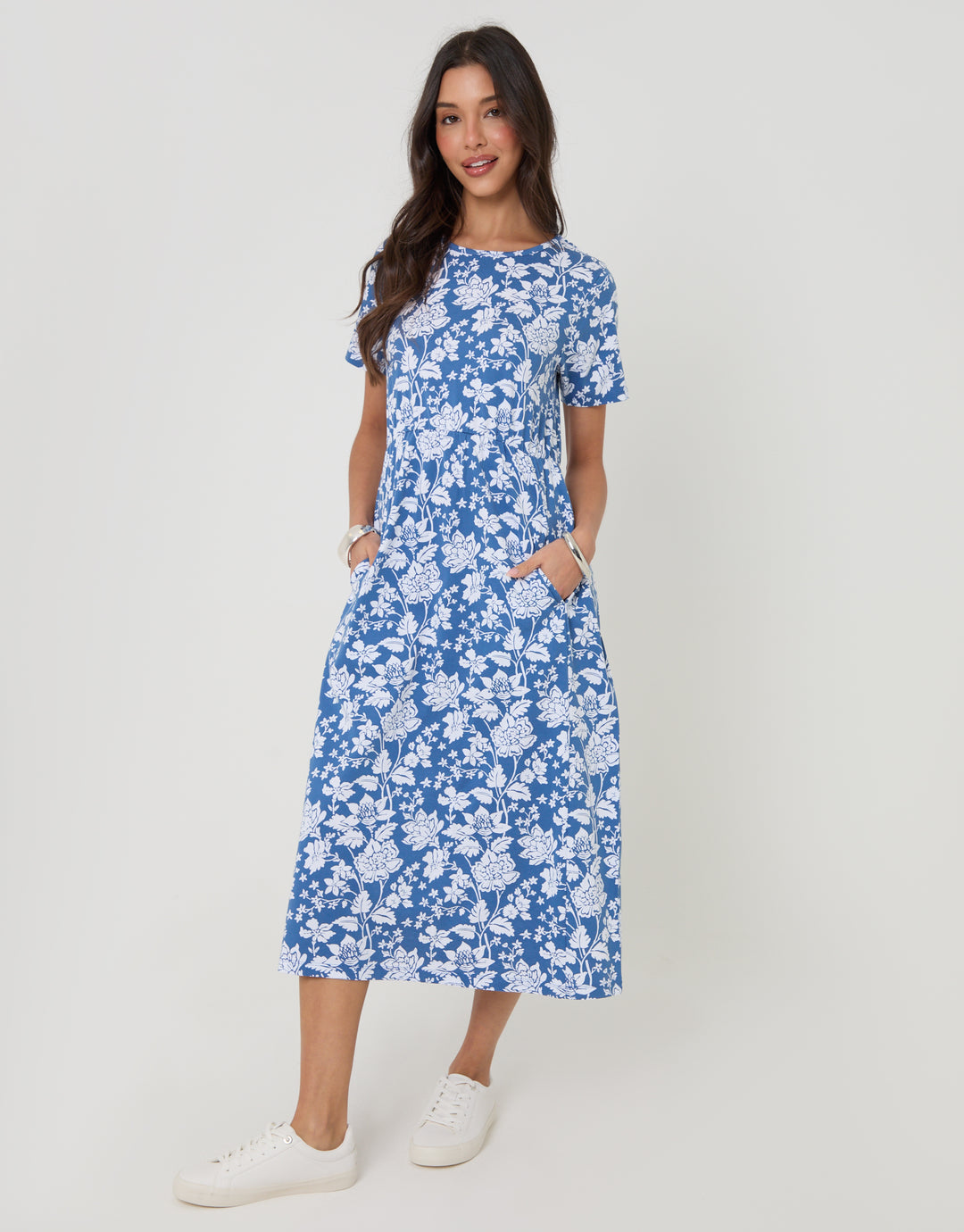 Threadbare Smock Midi Dress in Blue Floral - full body
