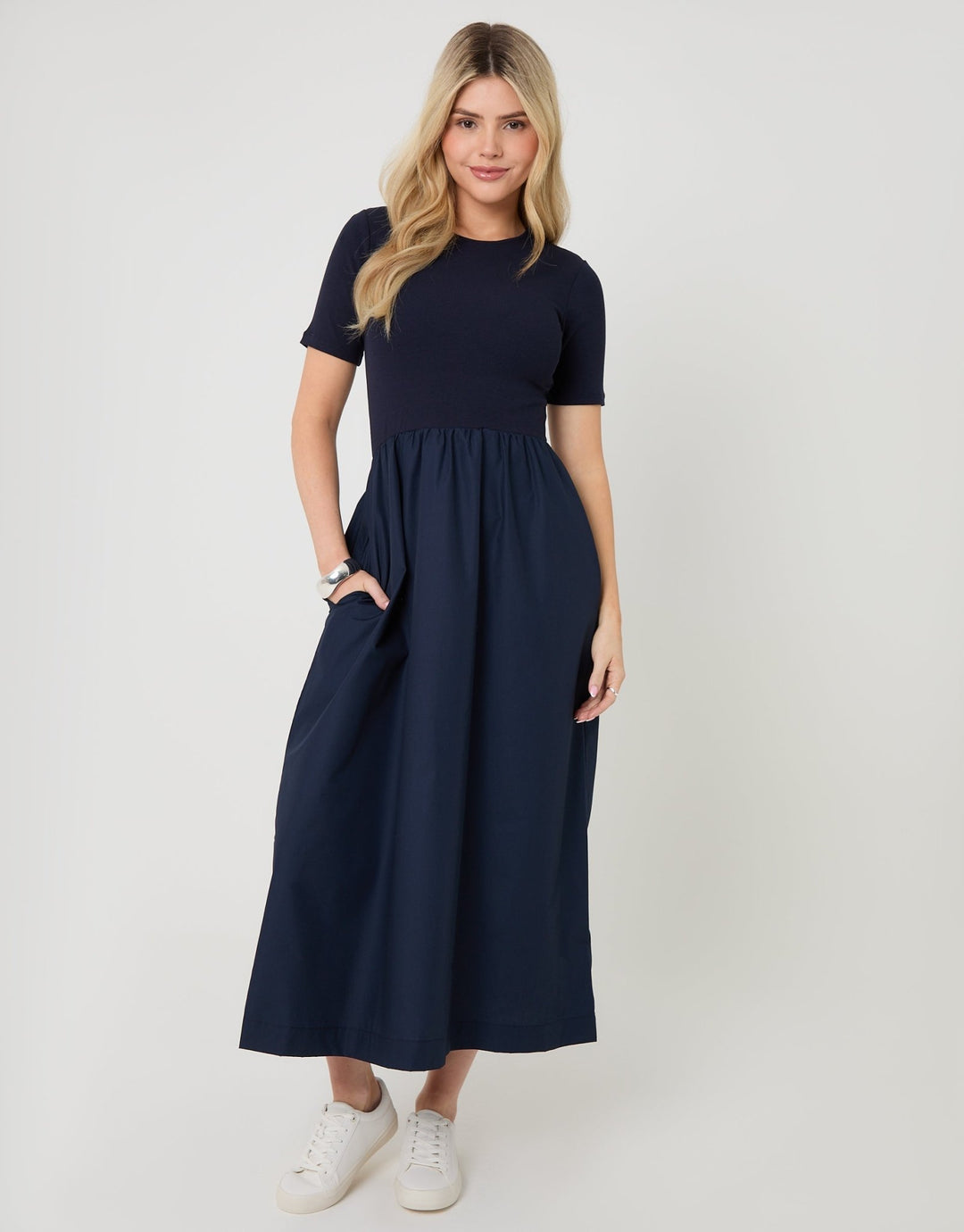 Threadbare Women's Jersey Poplin Mix Midi Dress in Navy