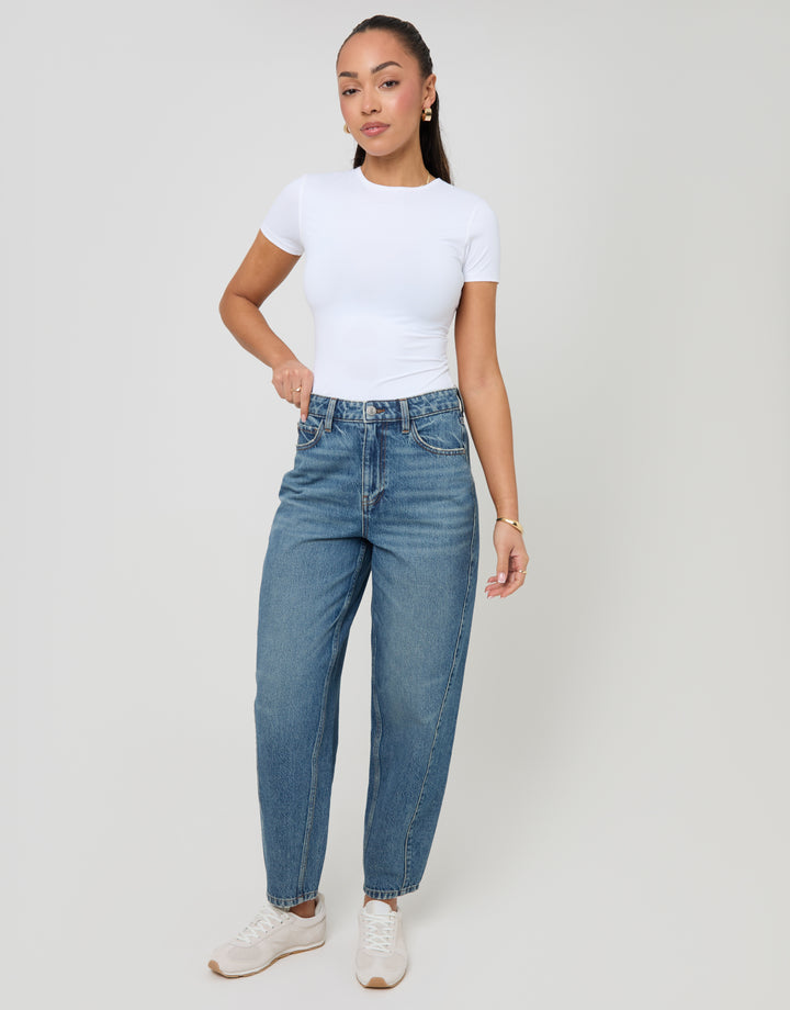 Threadbare Petite Barrel Leg Jeans in Mid Wash - full body