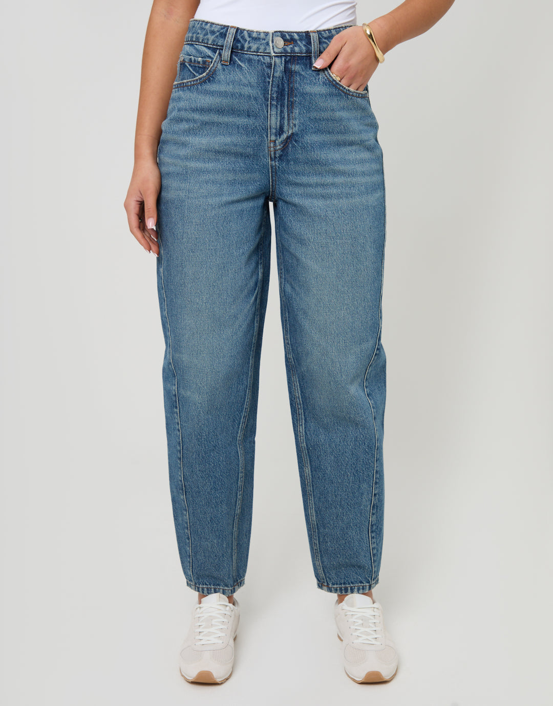 Threadbare Petite Barrel Leg Jeans in Mid Wash - front view