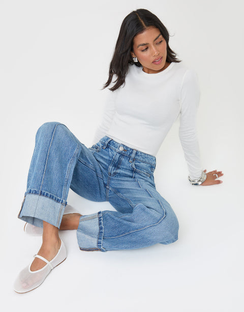 Threadbare Petite Wide Leg Turn Up Jeans in Mid Wash - sat down