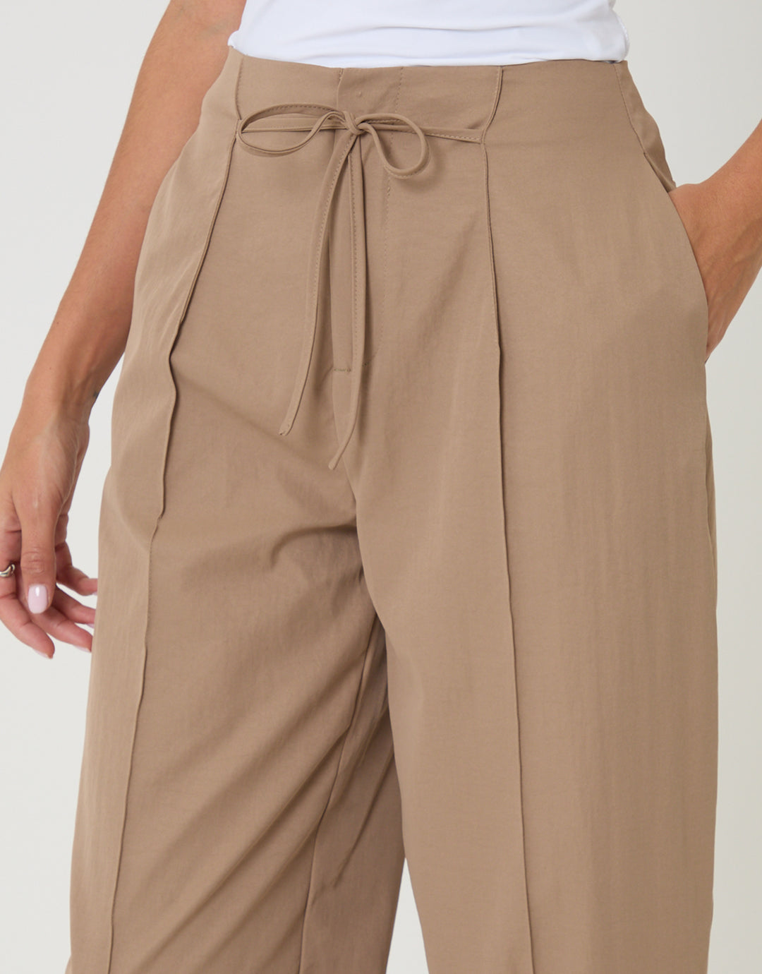 Threadbare Princess Seam Barrel Leg Trousers in Mink Brown - waistband close up