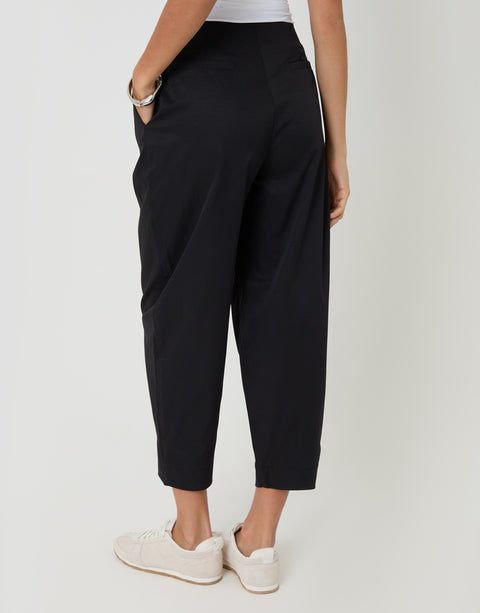 Threadbare Princess Seam Barrel Leg Trousers in Black - back view