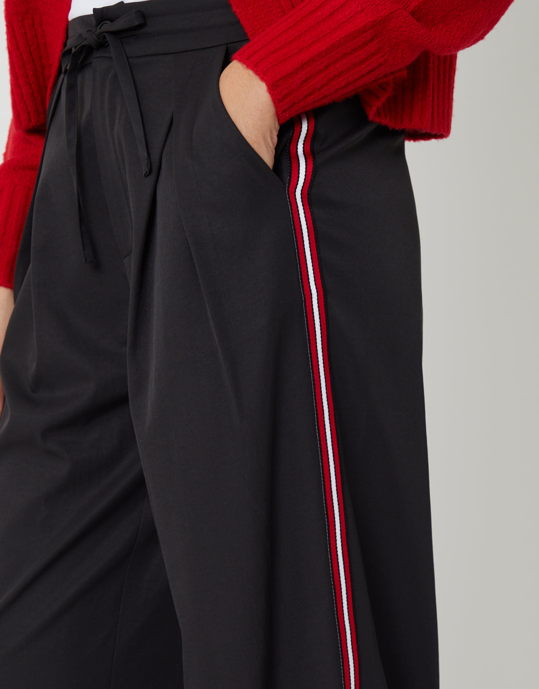 Black Pleated Side Stripe Wide Leg Trousers