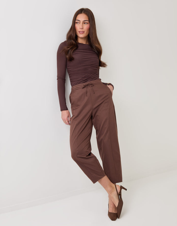 Threadbare Curved Seam Barrel Leg Trousers in Brown - full body pose