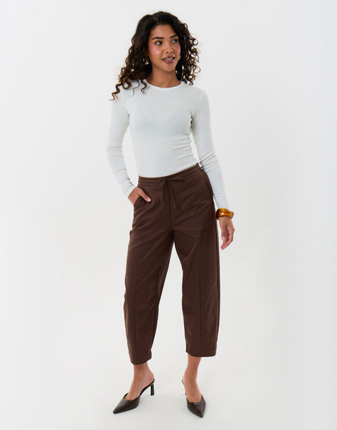 Threadbare Curved Seam Barrel Leg Trousers in Brown - full body