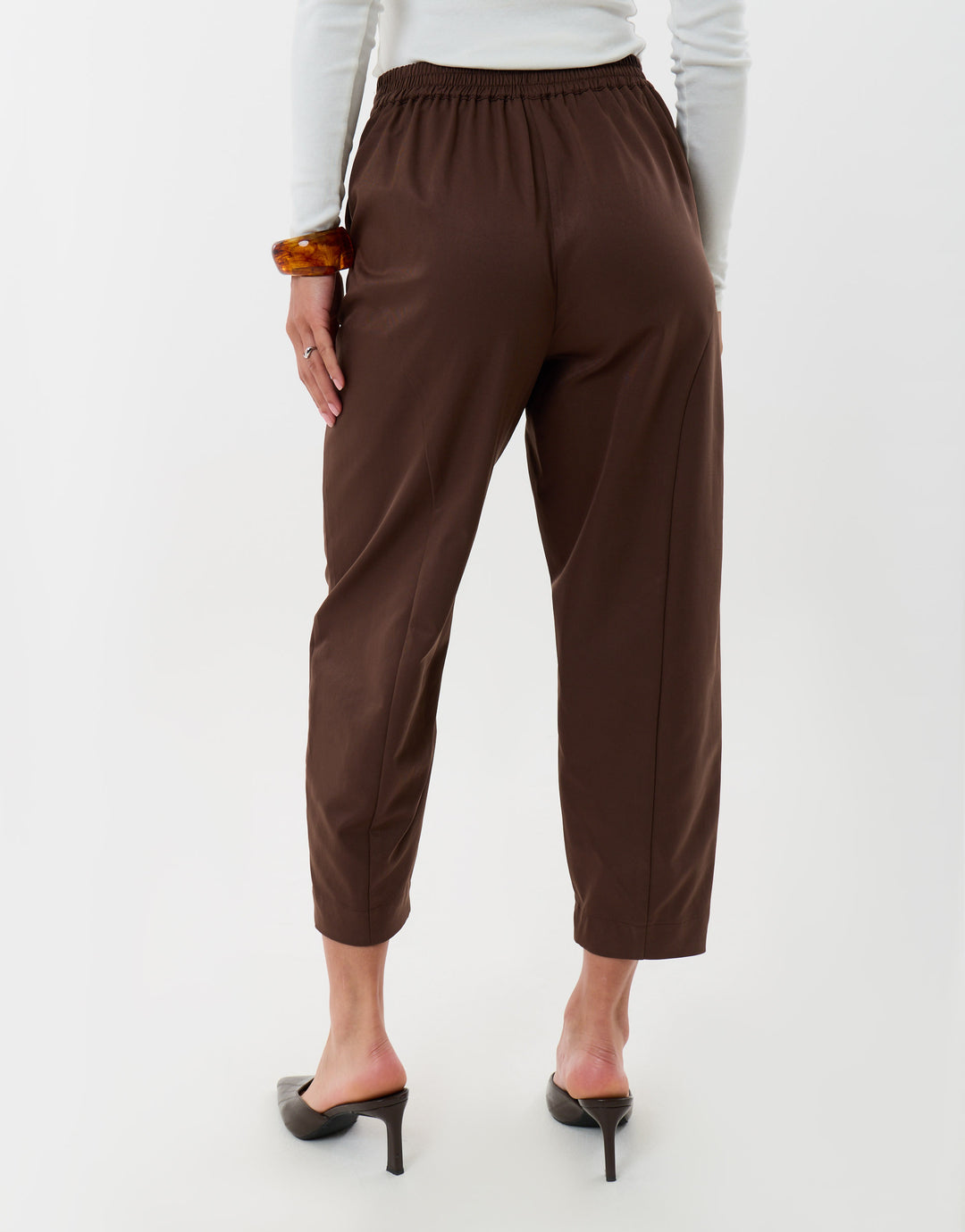 Threadbare Petite Curved Seam Barrel Leg Trousers in Brown - back view