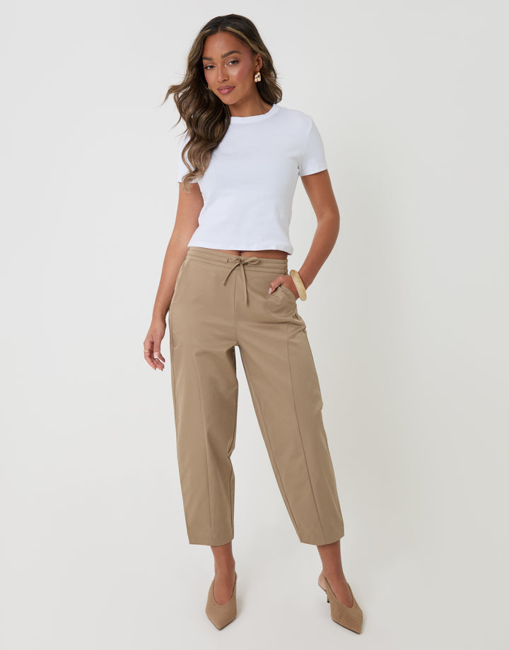 Petite Curved Seam Barrel Leg Trousers in Mocha Brown