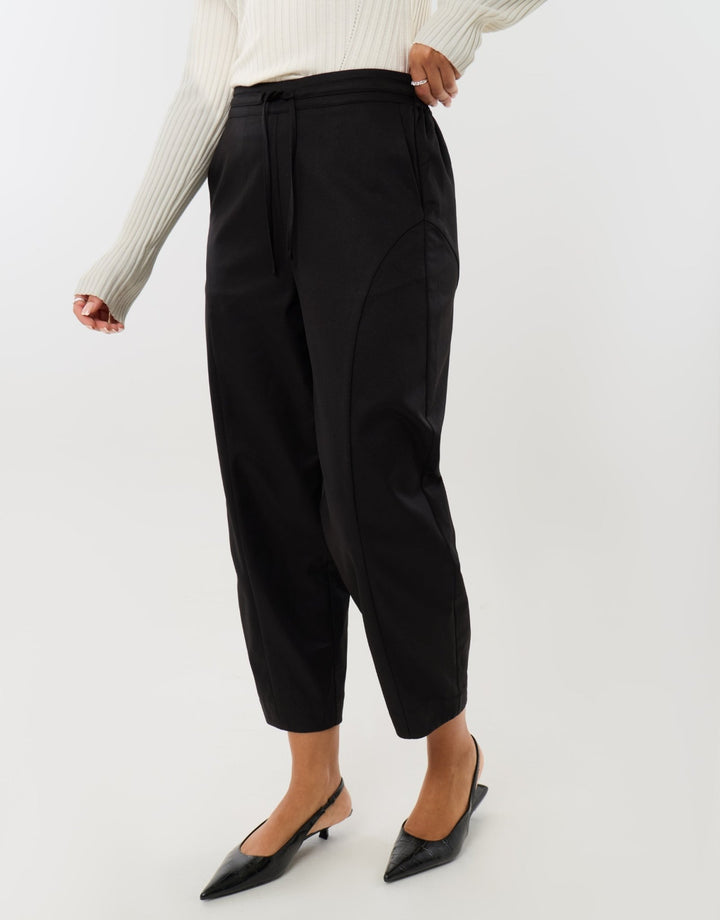 The Signature Barrel Leg Trousers in Black