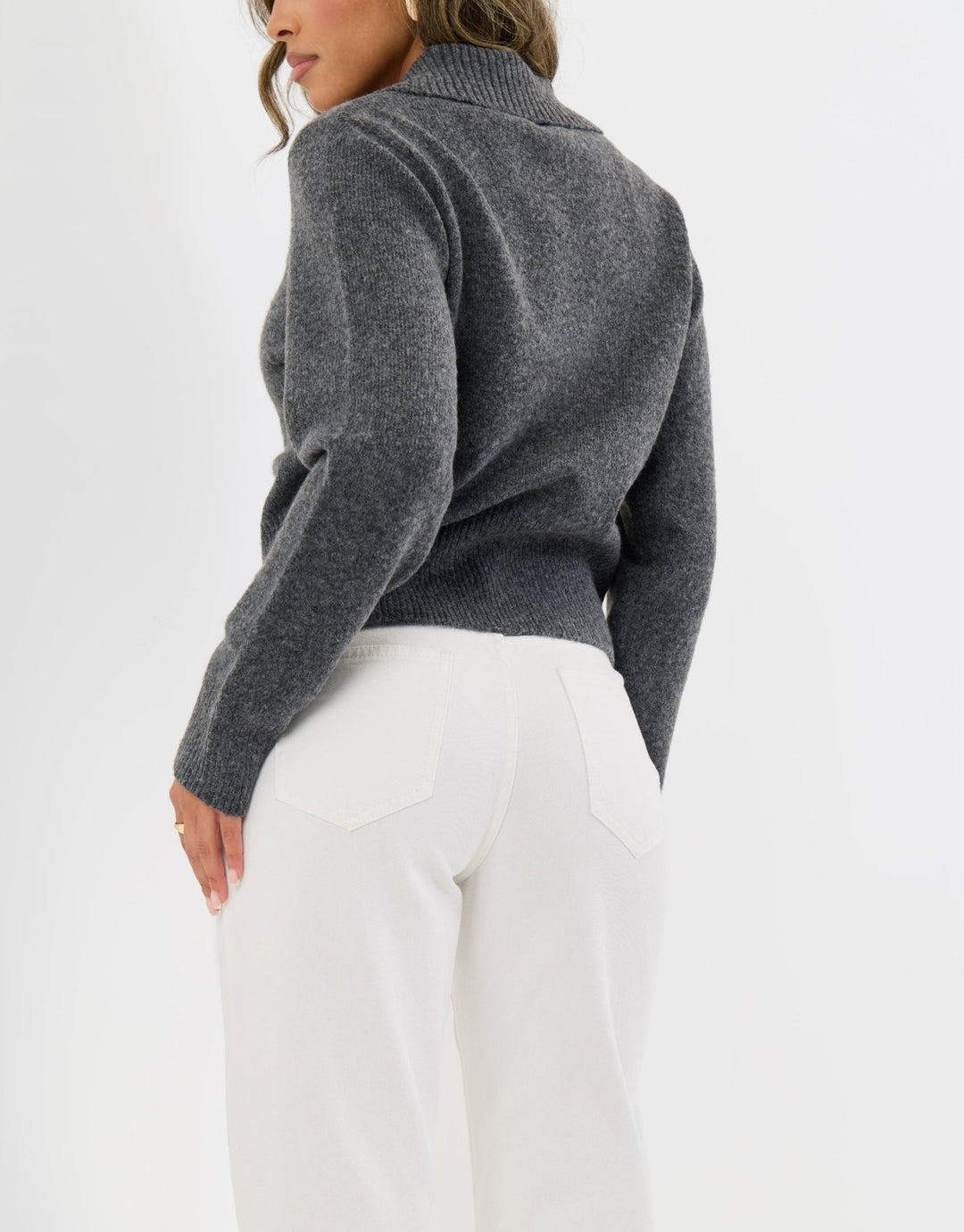 The Classic Straight Leg Jeans in White