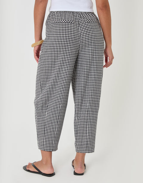 Threadbare High Waisted Barrel Leg Trousers in Mono Gingham - back view