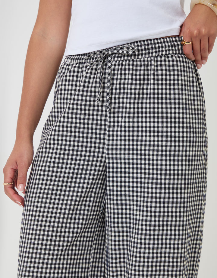 Threadbare High Waisted Barrel Leg Trousers in Mono Gingham - close up