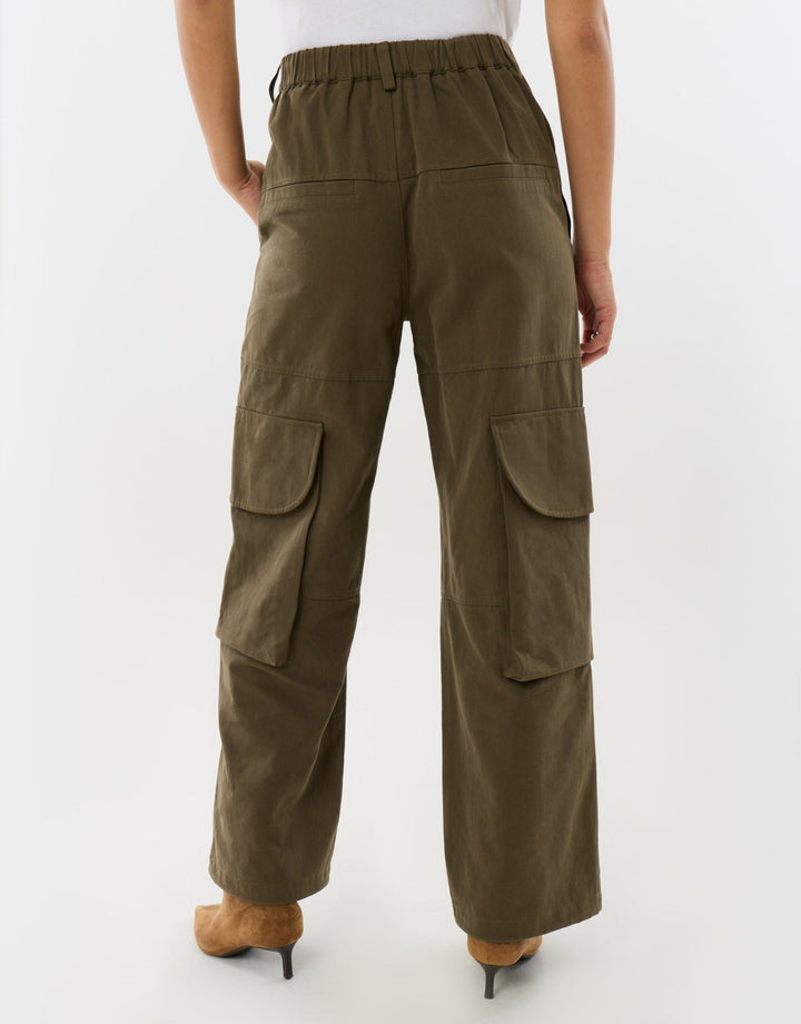 Cargo Utility Trousers in Khaki