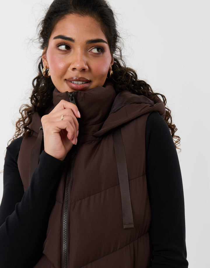 Threadbare Petite Longline Padded Gilet in Chocolate Brown - close up