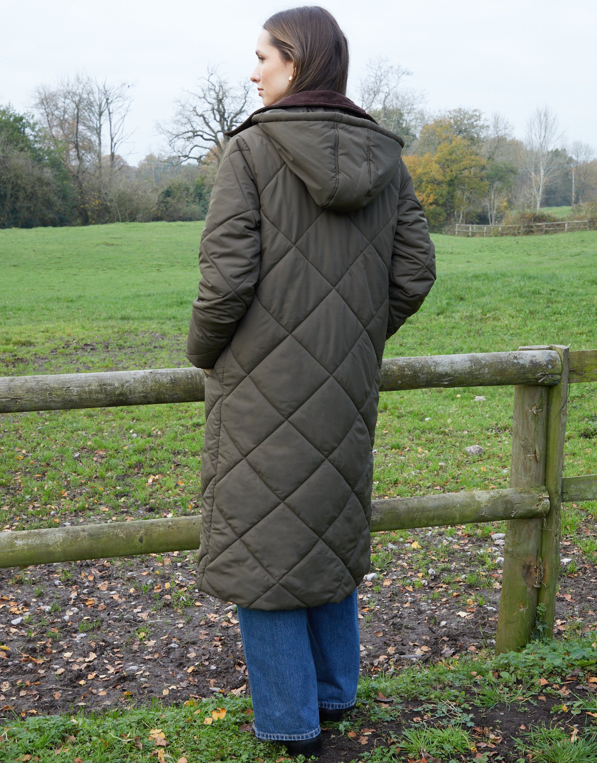 Threadbare Women's Khaki Diamond Quilted Longline Barn Jacket with