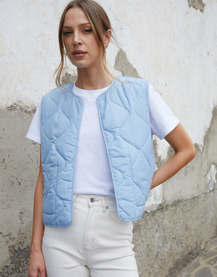 Blue Floral Patchwork Reversible Quilted Gilet