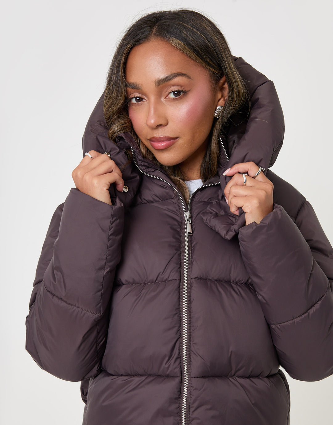 Threadbare Showerproof Funnel Neck Puffer Coat in Chocolate Brown - close up