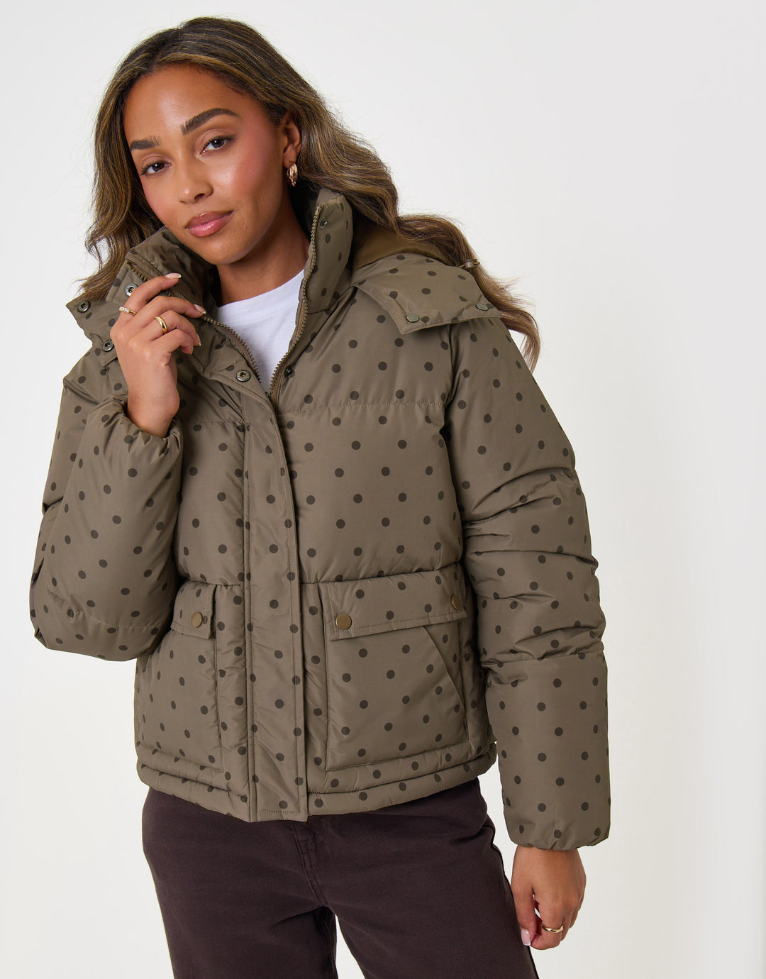 Threadbare Cropped Funnel Neck Puffer Coat in Mink Brown Polka Dot - front view