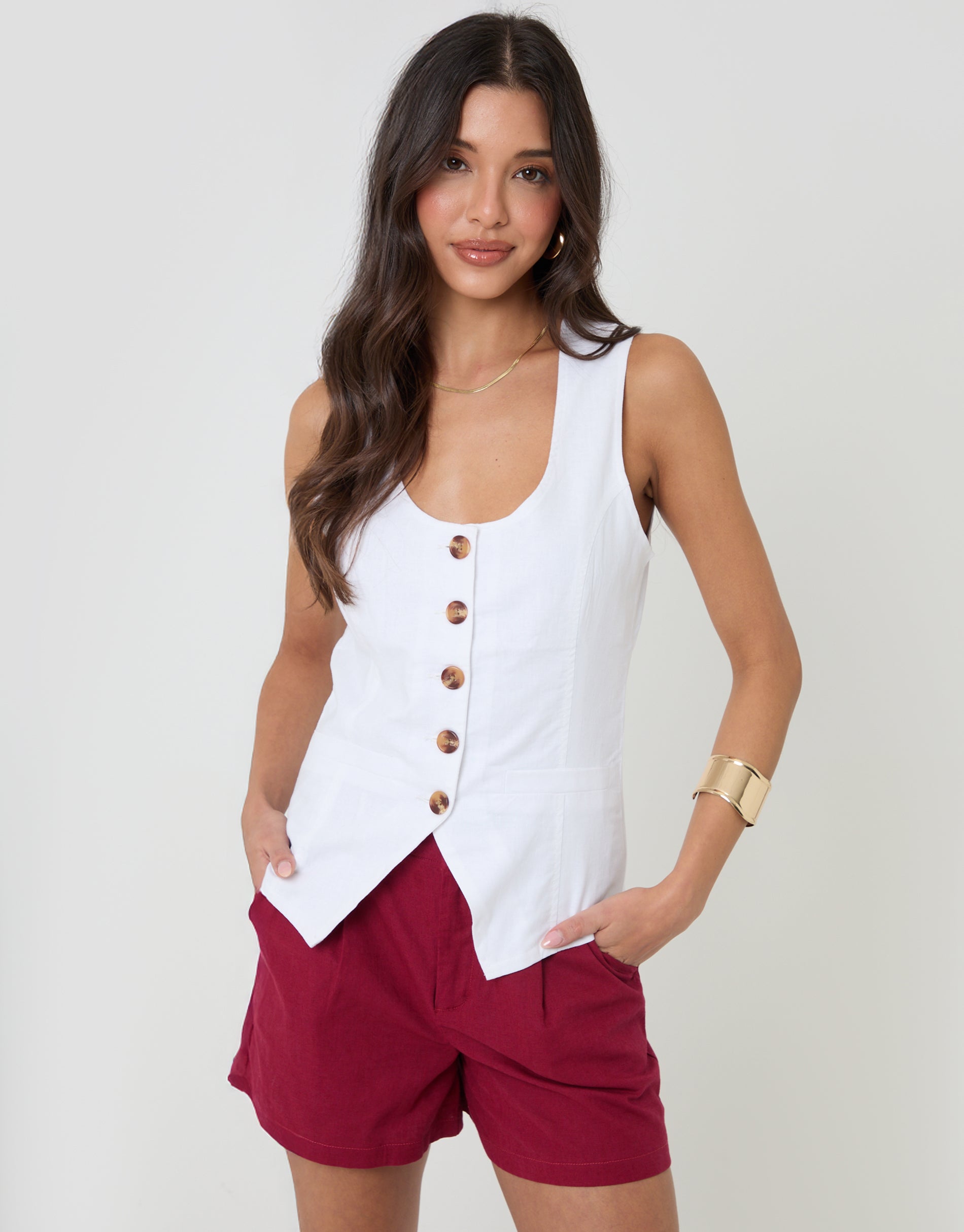 Linen Blend Scoop Neck Waistcoat in White