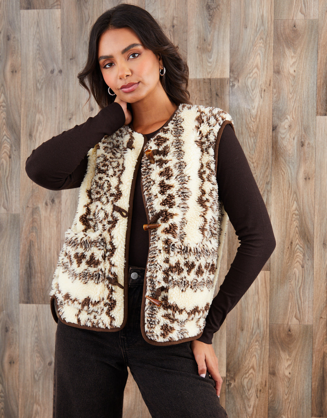 Threadbare Women's Cream Printed Fleece Borg Gilet