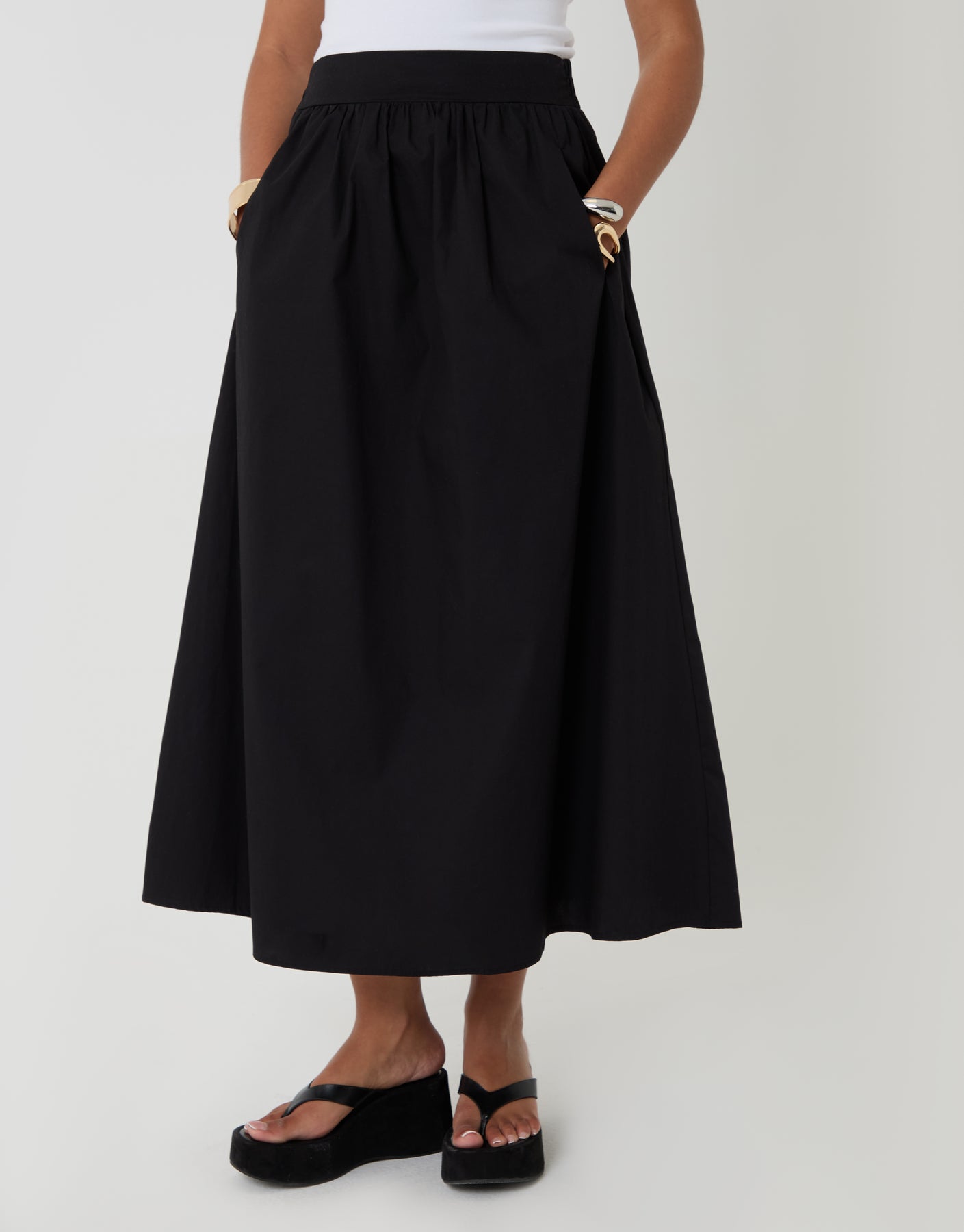 Threadbare Women's Black Midaxi Skirt with Pockets