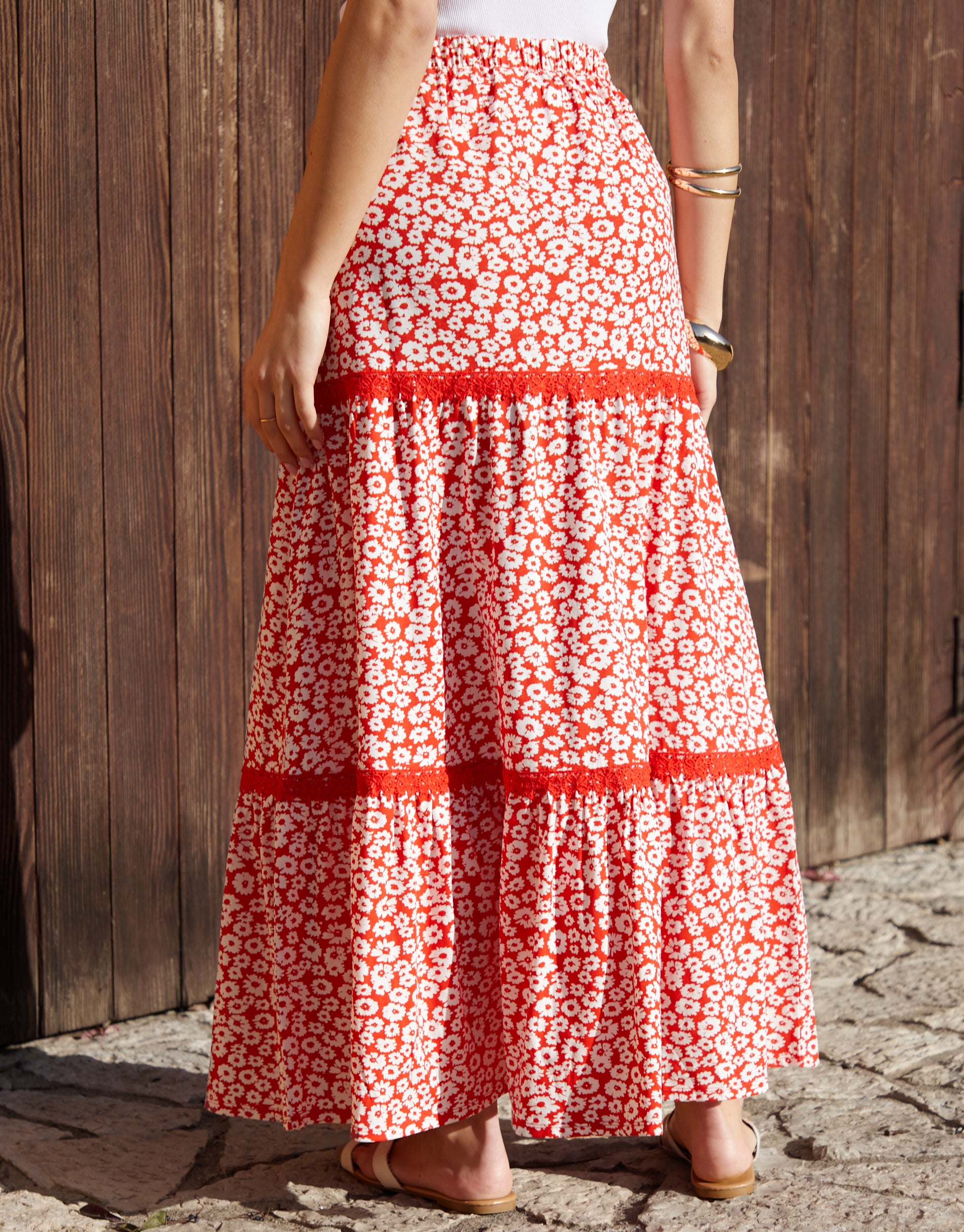 Threadbare Women's Red Floral Print Tiered Jersey Maxi Skirt