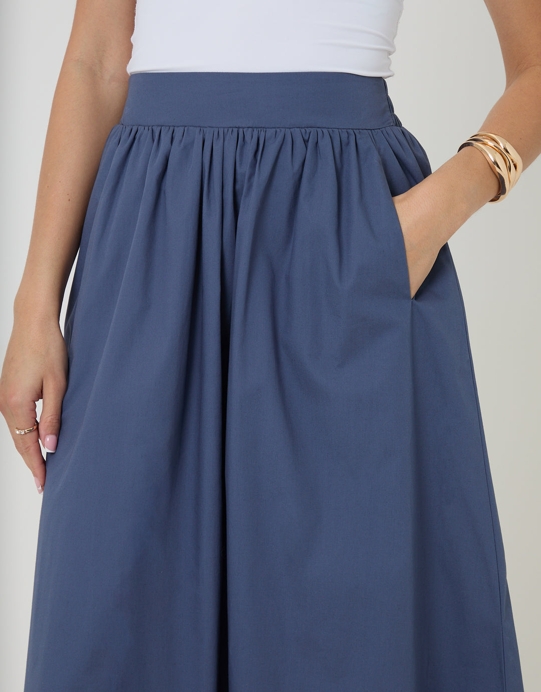 Threadbare Cotton Poplin Skirt with Pockets in Blue - close up