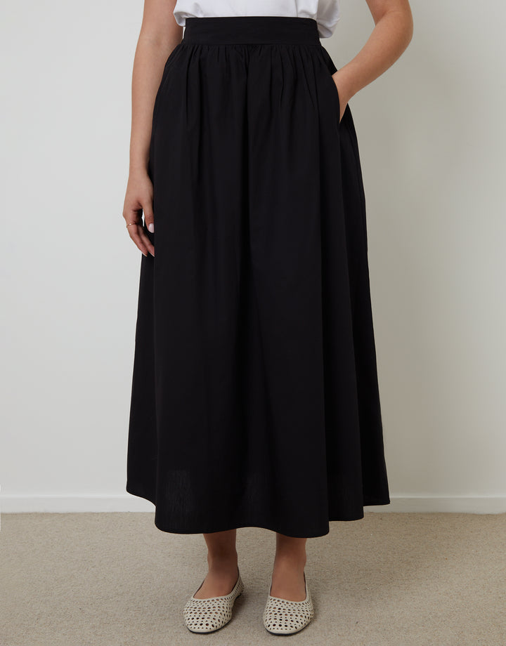 Black Midaxi Skirt with Pockets