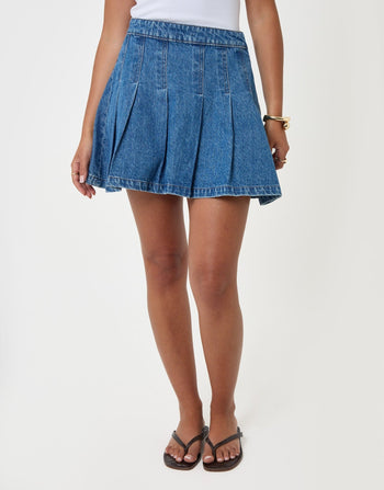 Threadbare Denim Pleated Mini Skirt in Mid Wash - front view 2