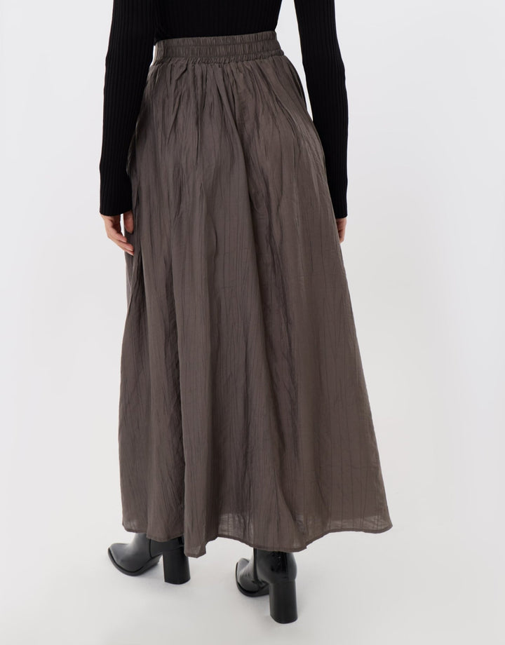Envelope Waist Midaxi Skirt in Grey
