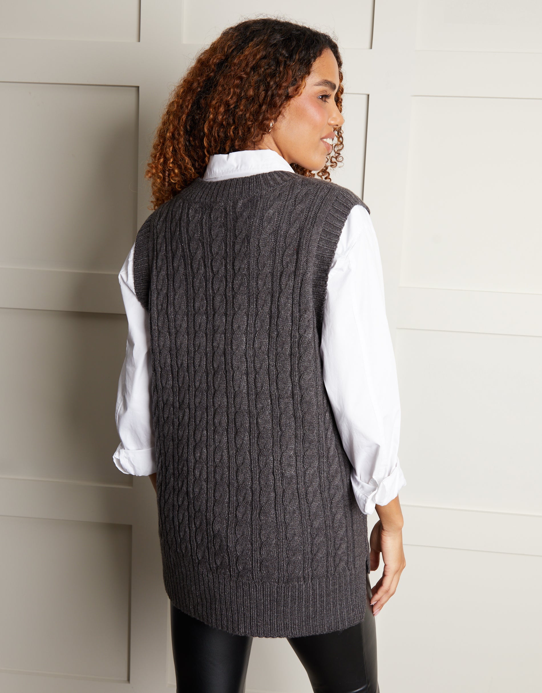 Threadbare Women's Charcoal Grey V-Neck Ladies' Cable Knitted