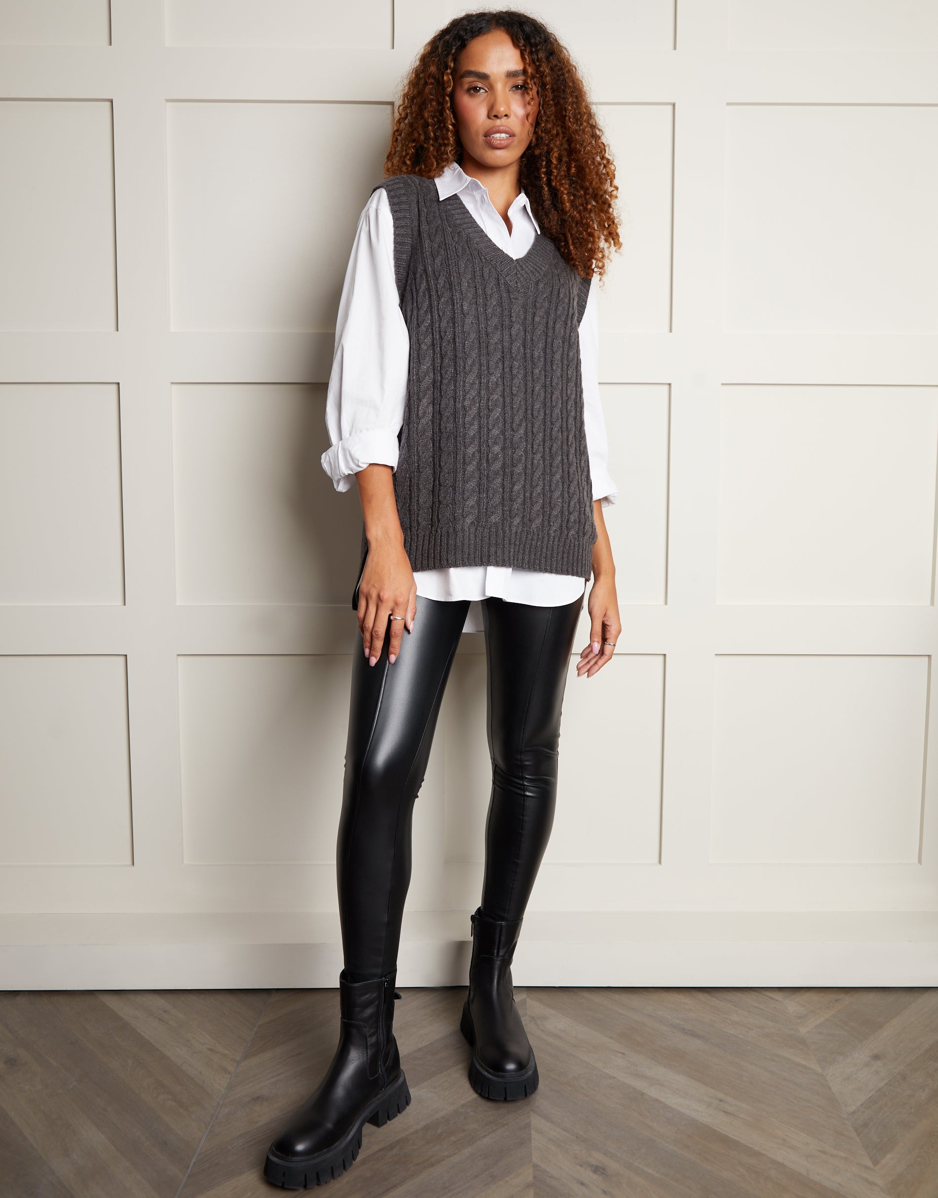 Threadbare Women's Charcoal Grey V-Neck Ladies' Cable Knitted
