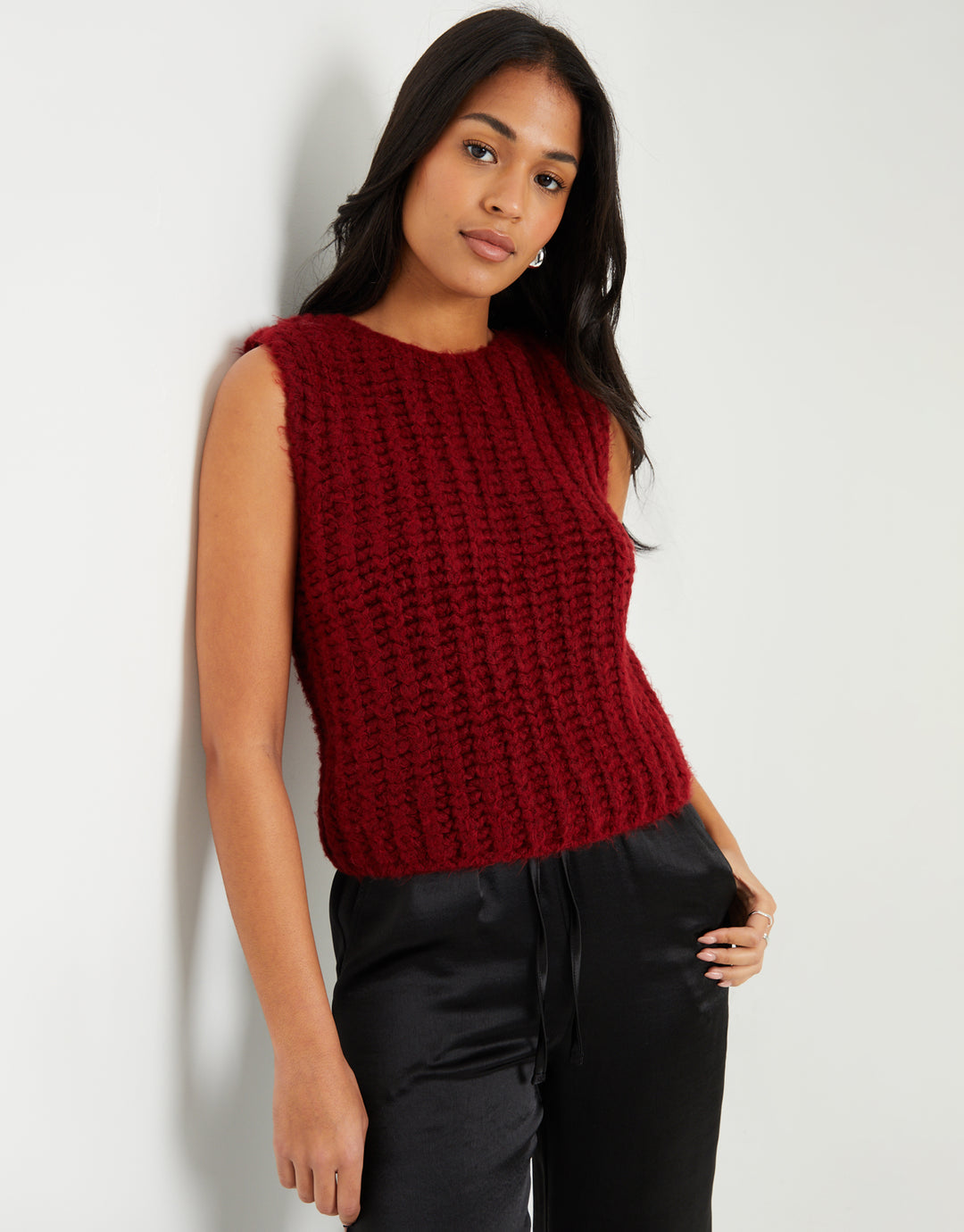 Chunky Knitted Vest in Burgundy
