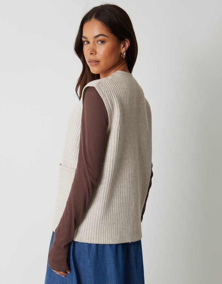 Cream Toggle Detail Chunky Knit Vest