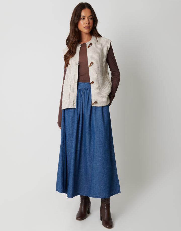 Cream Toggle Detail Chunky Knit Vest