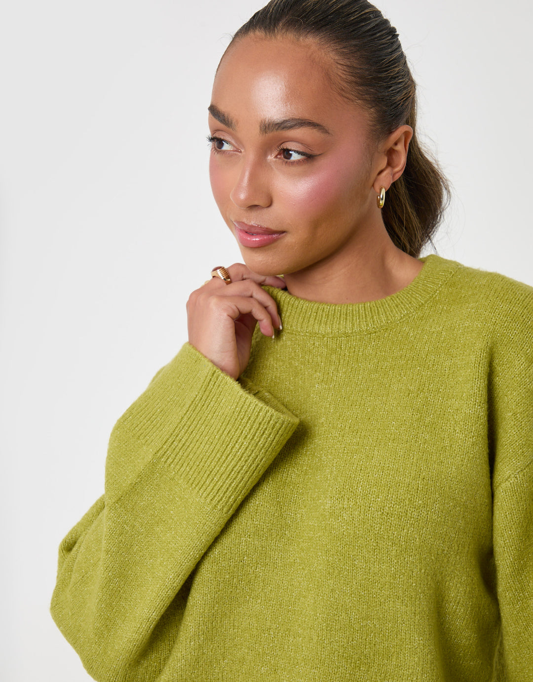 Threadbare Relaxed Fit Crew Neck Jumper in Green - close up