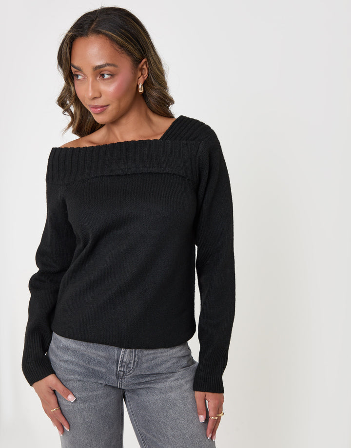 Asymmetric Slash Neck Jumper in Black