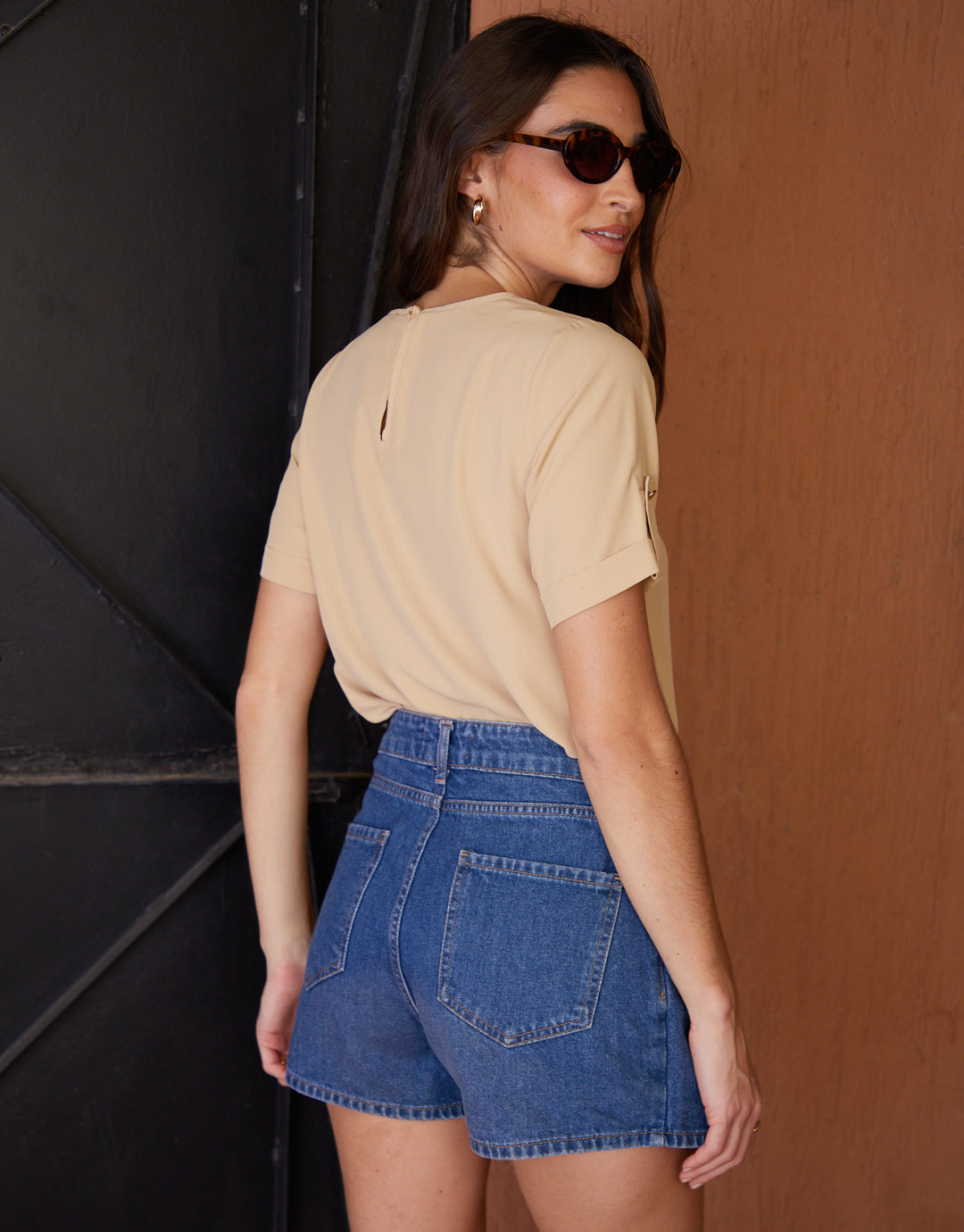 Short Roll Sleeve T-Shirt Blouse in Stone