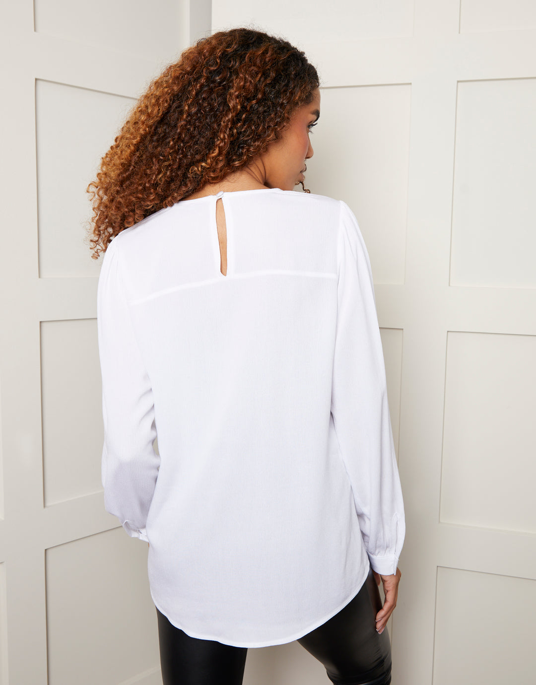 White Keyhole Neck Long Sleeve Blouse