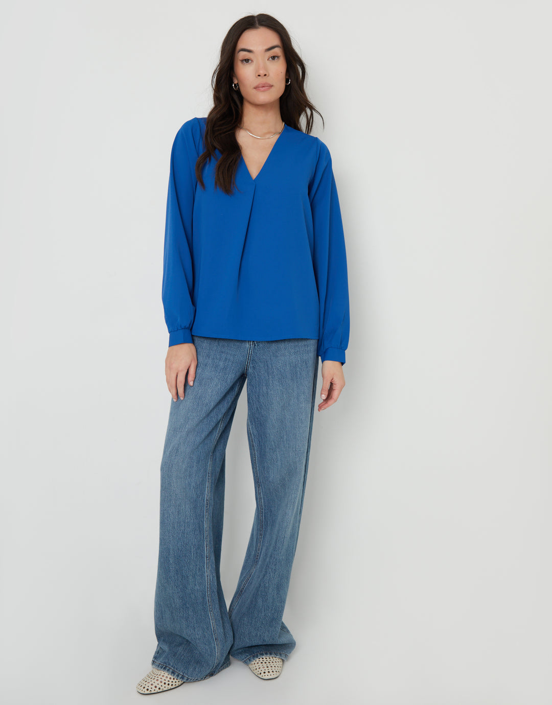 V Neck Puff Sleeve Blouse in Blue