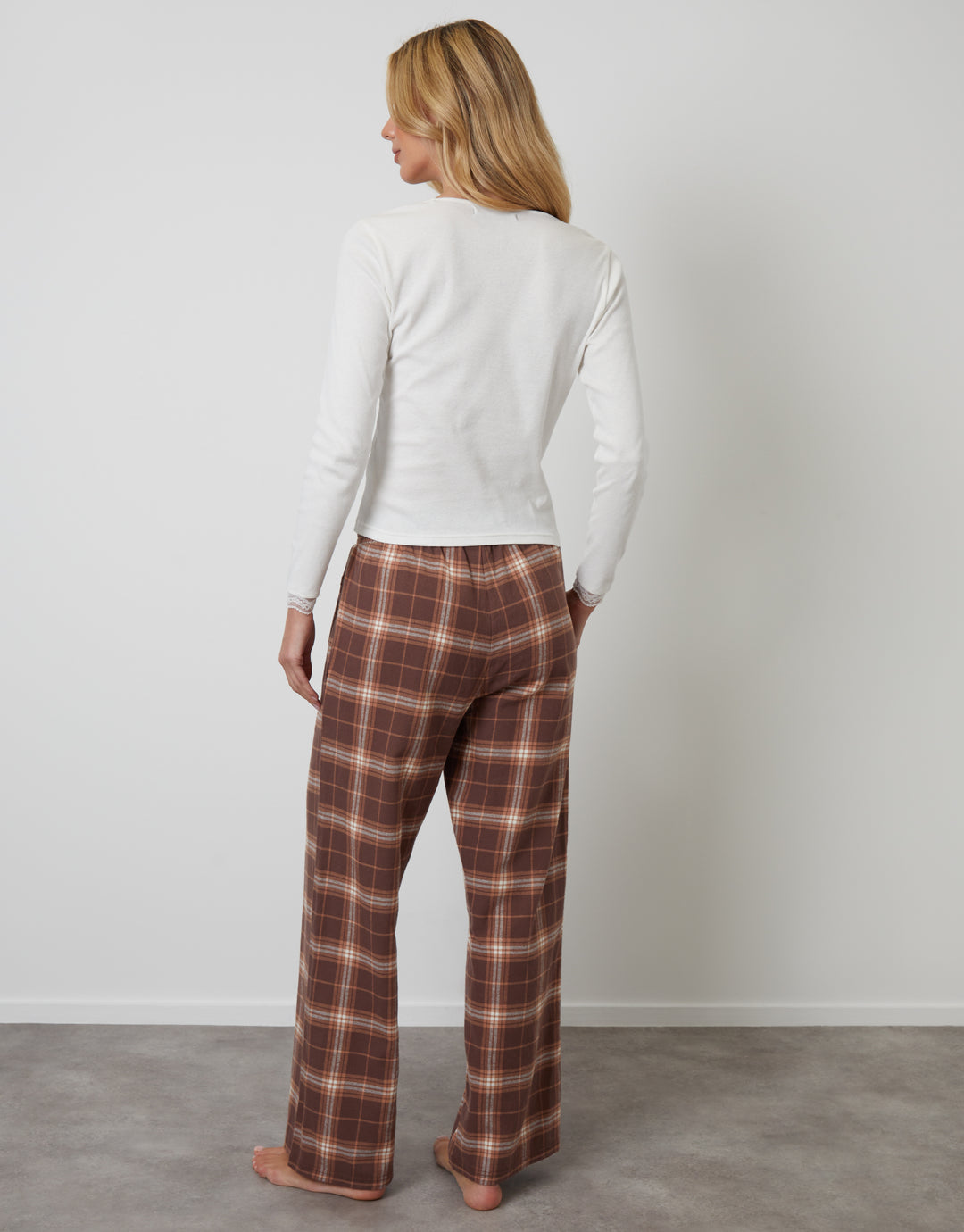 Chocolate Brown Long Sleeve Check Pyjamas (2-Piece Set)